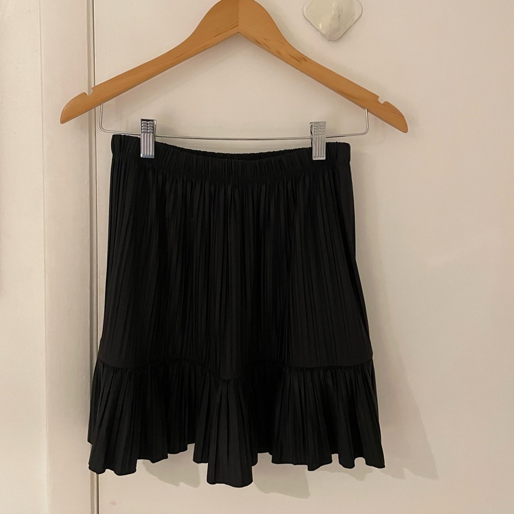 Zara Black Satin Pleated Skirt